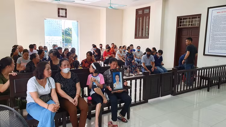 Cô gái đầu độc chị họ bằng trà sữa ở Thái Bình không thể đến toà - Ảnh 2.