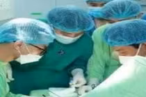 Phẫu thuật thành công giúp cô gái thoát khỏi dị dạng khối u 17 năm