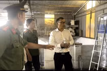 Nguy cơ từ nước đóng bình không đảm bảo vệ sinh trong trường học và bệnh viện