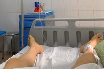 Sự cố y khoa khiến sản phụ mất khả năng đi lại