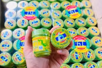 Thái Lan thu hồi hàng trăm ngàn lọ dầu hít thảo dược Hong Thai Formula 2 