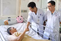 Cứu sống nam bệnh nhân dị dạng mạch máu não phức tạp thoát khỏi “tử thần”