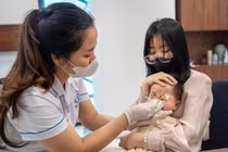 Dịch bệnh tay chân miệng, sốt xuất huyết gia tăng tại Hà Nội
