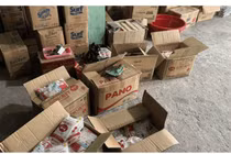 Phát hiện đường dây sản xuất phụ gia thực phẩm giả quy mô lớn tại TPHCM