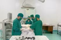 Chủ quan với đau bụng, người bệnh đối mặt với biến chứng nguy hiểm