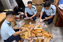 Lực lượng quản lý thị trường bắt giữ hàng hóa phụ tùng ô tô không rõ nguồn gốc