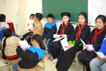 Bộ GD&ĐT đề xuất chính sách ưu tiên tuyển sinh cho dân tộc thiểu số ít người