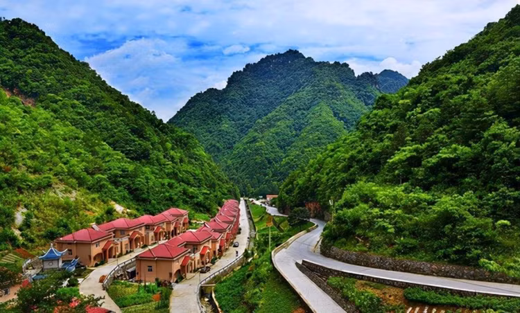lang-dai-gia.jpg