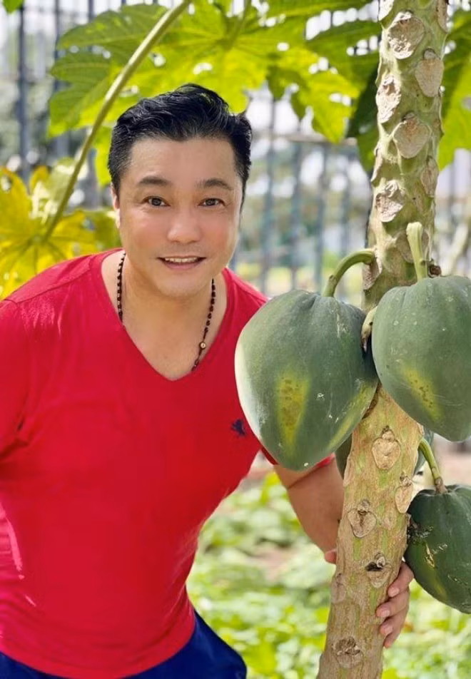 ly-hung10.jpg