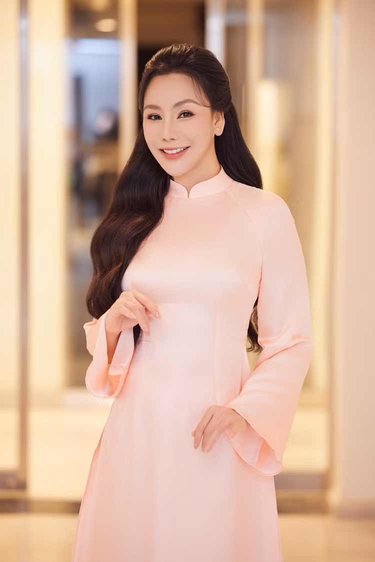 ho-quynh-huong2.jpg