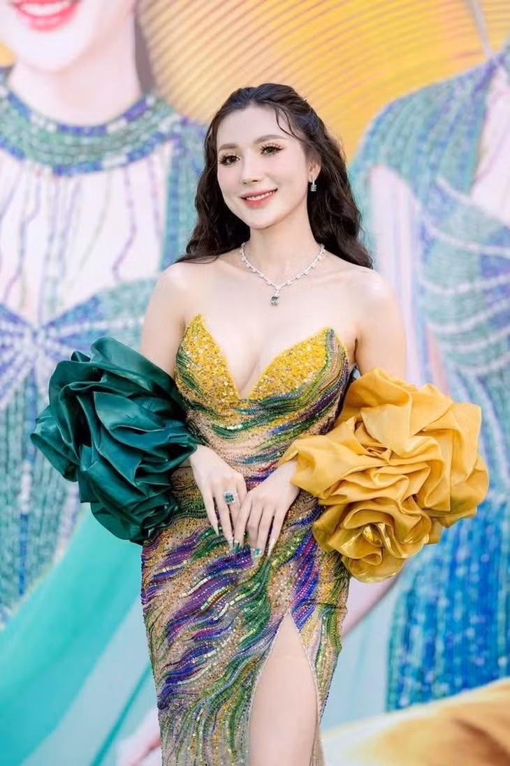 ngan-collagen2.jpg