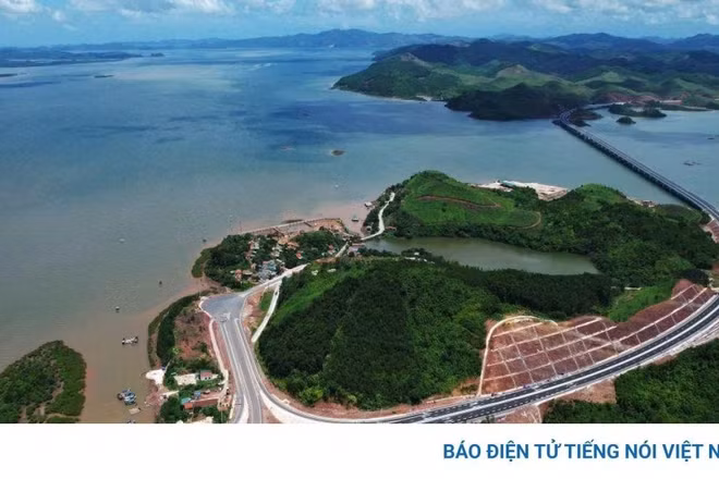 Đột phá từ Nghị quyết số 27: Khơi thông các hành lang kinh tế chiến lược