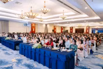 Từ quản lý màn hình đến dạy trẻ làm chủ công nghệ