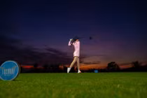 Vì sao chơi golf đêm đang trở thành trải nghiệm đáng thử tại Phú Quốc?