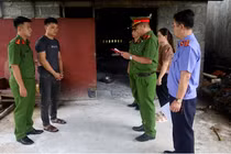 2 đối tượng giết mổ, tiêu thụ thịt lợn nhiễm bệnh ở Lạng Sơn bị khởi tố 