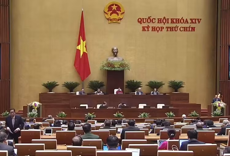Ngày 13/6, Quốc hội thảo luận đánh giá bổ sung kết quả thực hiện Nghị quyết của Quốc hội về Kế hoạch phát triển KT-XH và ngân sách nhà nước năm 2019, tình hình thực hiện những tháng đầu năm 2020.