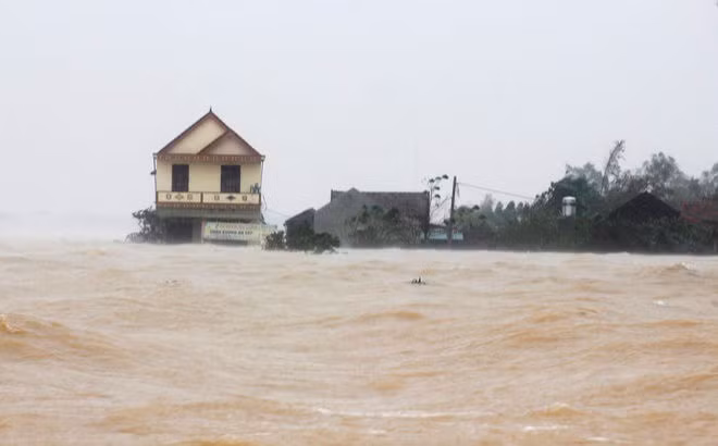 mua lu gay ngap lut o Ha Tinh va Quang Binh anh 1