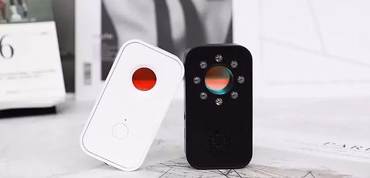 Những cách phát hiện camera quay lén giấu trong nhà nghỉ, khách sạn - 4