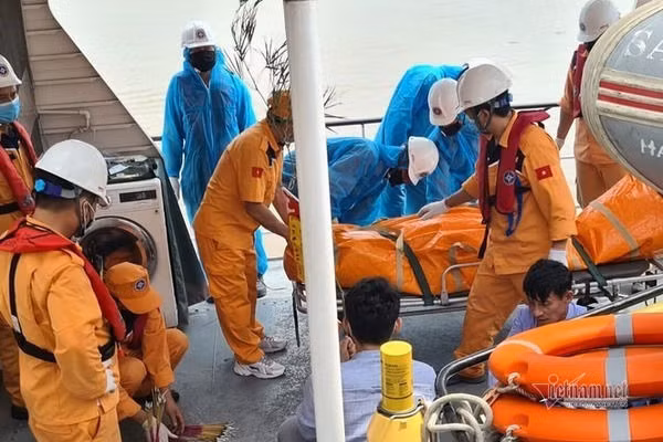 Bốn thuyền viên mất tích trên vùng biển Hải Phòng đã tử vong