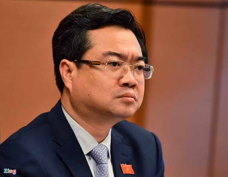 dieu dong nhieu bi thu tinh uy lam thu truong anh 1