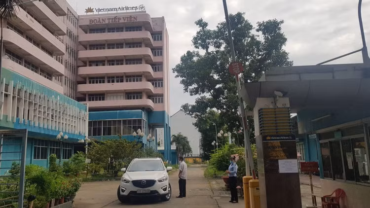 Yêu cầu xử lý nghiêm tiếp viên hàng không gây phát tán dịch nghiêm trọng - 1