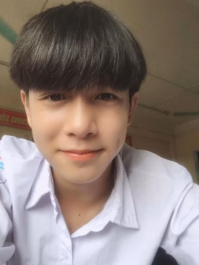 Nam sinh Bắc Giang nhảy vũ điệu “Ghen Cô Vy” gây sốt mạng - 1