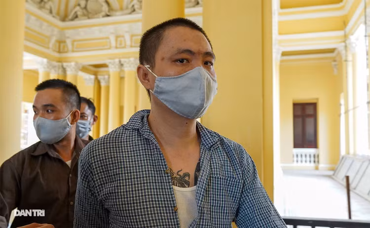 Xuất hiện tình tiết bất ngờ tại tòa trong ngày đầu xét xử vụ Tuấn khỉ - 2