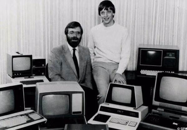 Bill Gates chinh thuc roi khoi Microsoft hinh anh 3 bill_gates_paul_allen.jpg