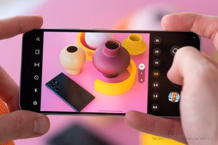 Siêu phẩm AI nhỏ gọn Galaxy S23... có đủ sức "quật ngã" iPhone 16? - Hình 5 Sieu pham AI nho gon Galaxy S23... co du suc