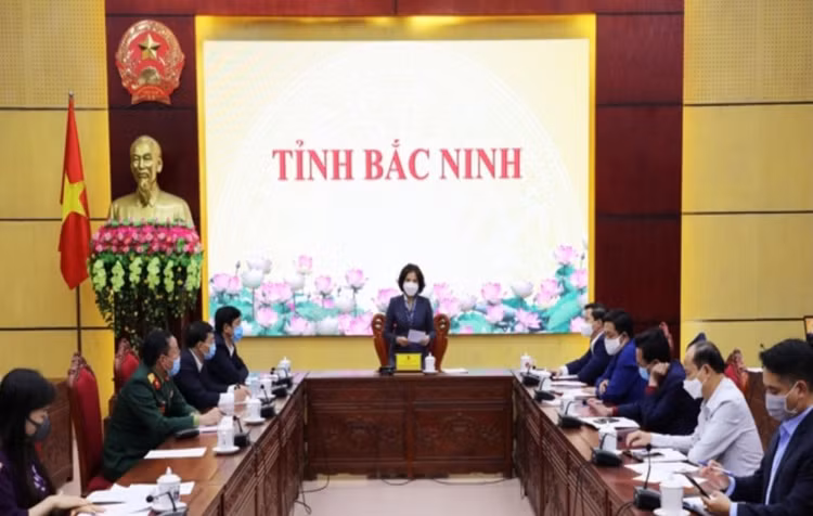 0h ngày 25/2, nhiều dịch vụ kinh doanh ở Bắc Ninh được mở cửa trở lại - 2