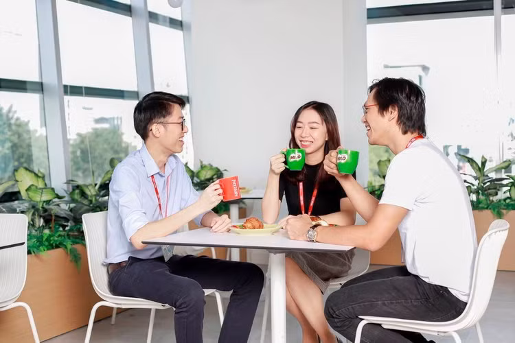 cong-ty-duy-tri-su-linh-hoat-phoi-hop-nhip-nhang-giua-cac-bo-phan-phong-ban-khac-nhau-nho-nen-tang-an-sinh-tai-noi-lam-viec.jpg