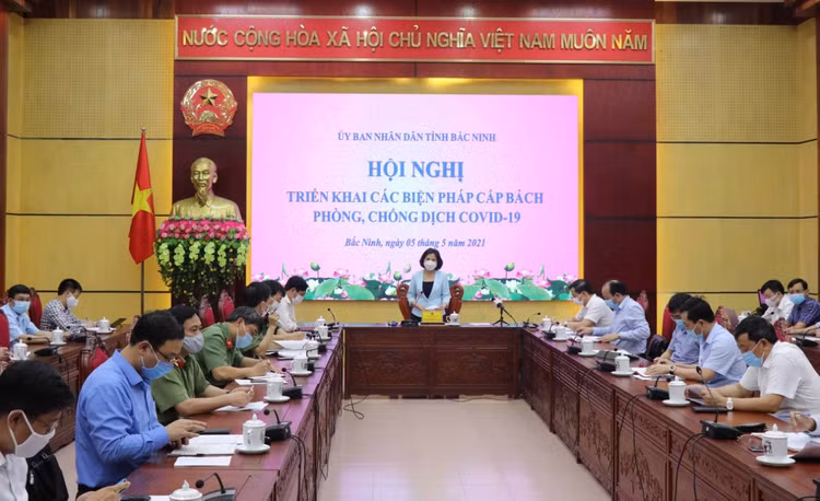 Có 2 ca COVID-19 liên quan BV Nhiệt đới TW, Bắc Ninh họp khẩn trong đêm ảnh 1