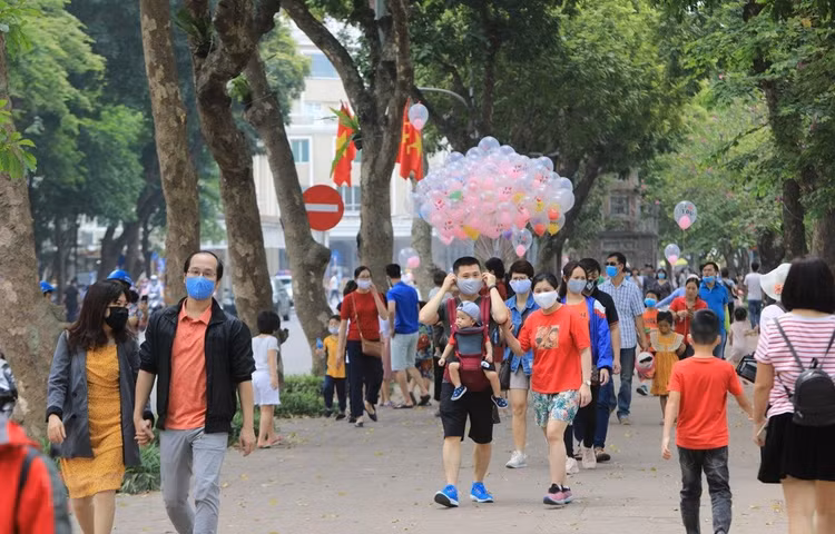 Kinh tế Việt Nam thuộc nhóm tăng trưởng nhanh nhất thế giới trong năm 2020 ảnh 1