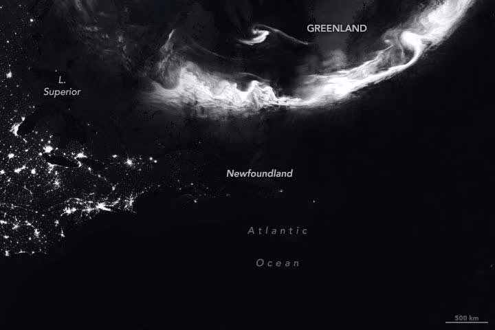 aurora-borealis-october-2021-annotated.jpg