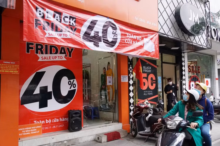 black-friday-1(1).jpg