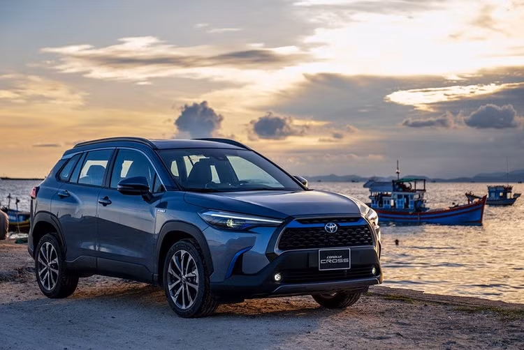 corolla-cross.jpg