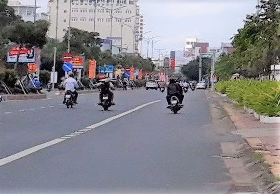 khu-vuc-ha-tang-ky-thuat-khu-hanh-chinh-va-cong-cong-cua-ngo-dong-bac-tp-ca-mau.jpg