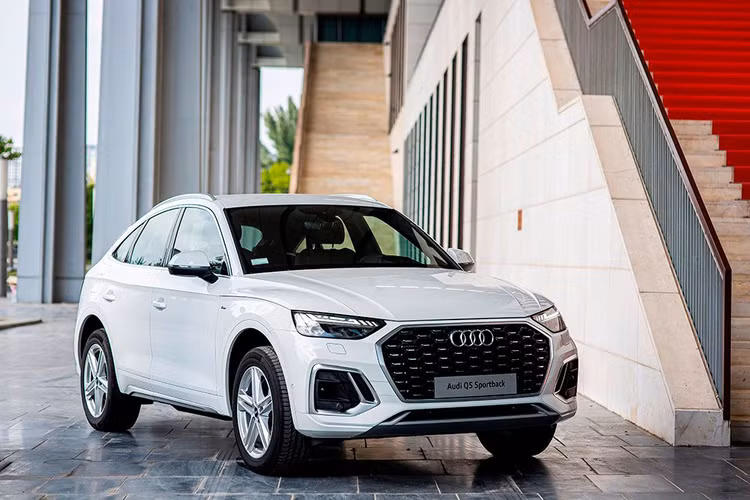 q5-sportback.jpg