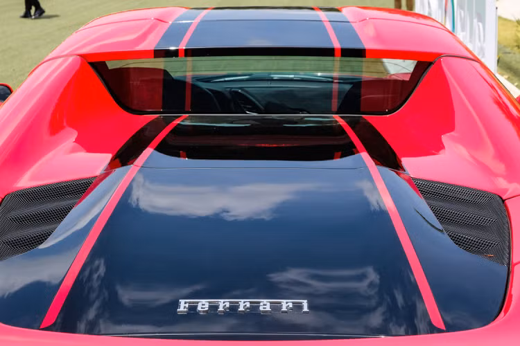 Ferrari 488 Pista Spider cua dai gia Hoang Kim Khanh anh 9