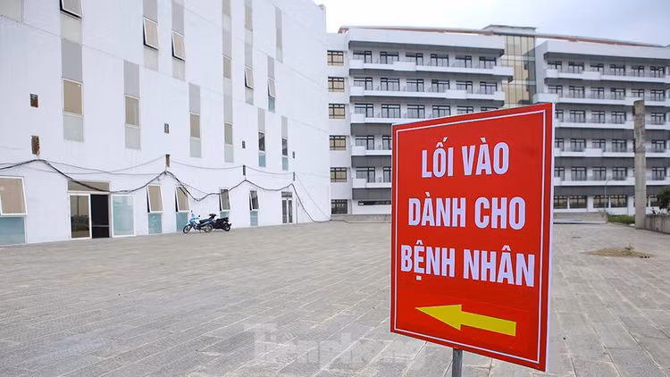 Bệnh viện dã chiến Bạch Mai cơ sở 2 sẵn sàng điều trị bệnh nhân COVID ảnh 9