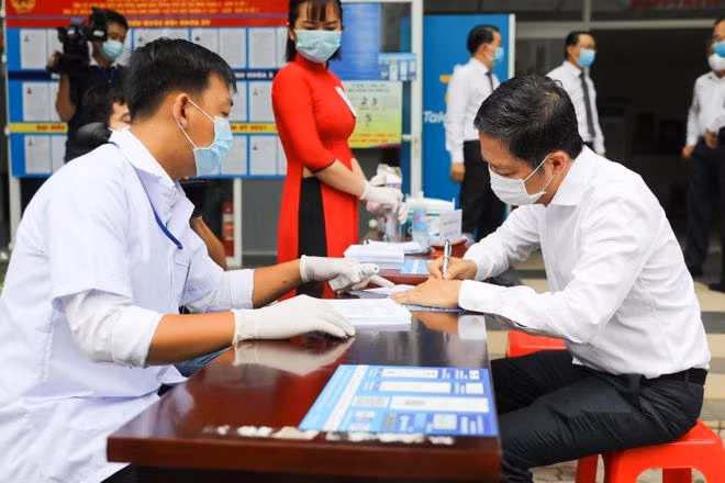 bau cu dai bieu Quoc hoi va HDND anh 2