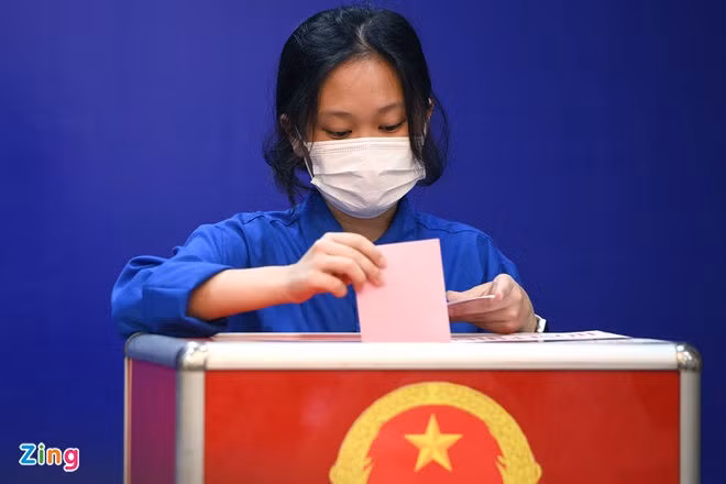 bau cu dai bieu Quoc hoi va HDND anh 40