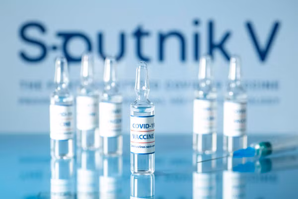 Việt Nam phê duyệt khẩn cấp vắc xin Sputnik V của Nga Việt Nam phê duyệt khẩn cấp vắc xin Sputnik V của Nga