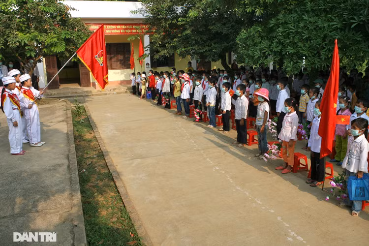 Nhìn lại Lễ khai giảng đặc biệt 12 năm trước trong đại dịch cúm A/H1N1 - 11