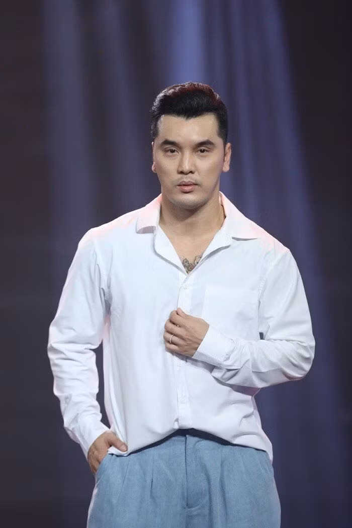 ung-hoang-phuc-5.jpg