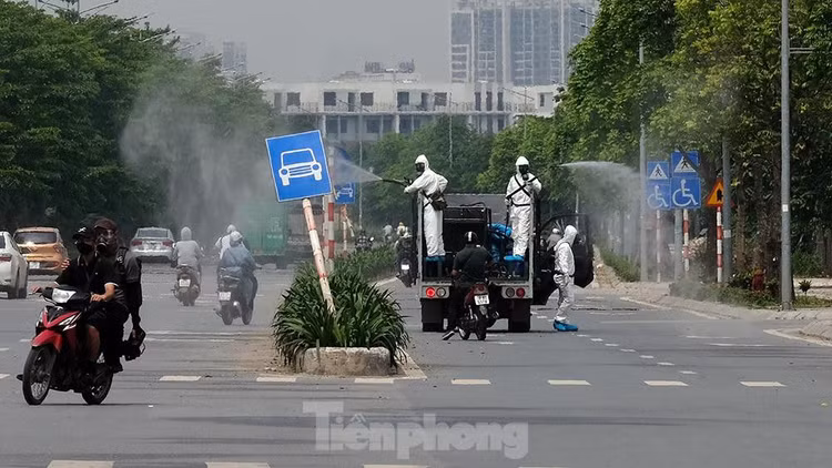 Khử khuẩn toàn bộ Bệnh viện K Tân Triều ảnh 12