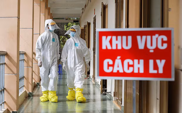 NÓNG: Phát hiện ca nhiễm Covid-19 mới trong cộng đồng, TP.HCM họp khẩn - Ảnh 1.
