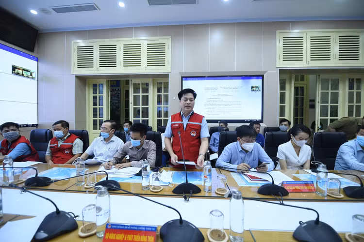 Chiều nay nhiều tỉnh có mưa rất to, đề phòng thời tiết nguy hiểm - 2