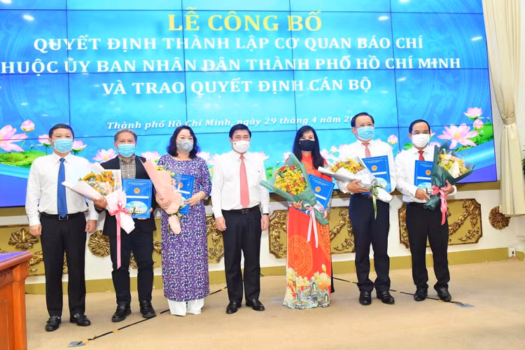 TPHCM sắp xếp lại 7 cơ quan báo chí ảnh 1