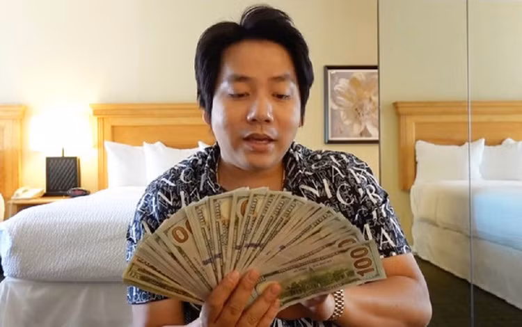 khoa-pug-2.jpg